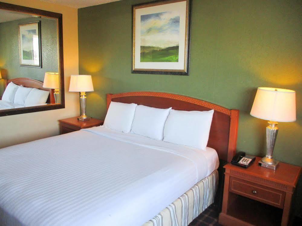 Oyo Hotel Bossier City La - Red River Ngoại thất bức ảnh